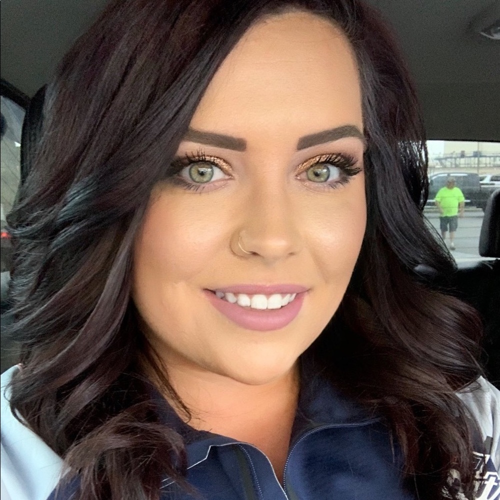 Meet your Posher, Kaelina